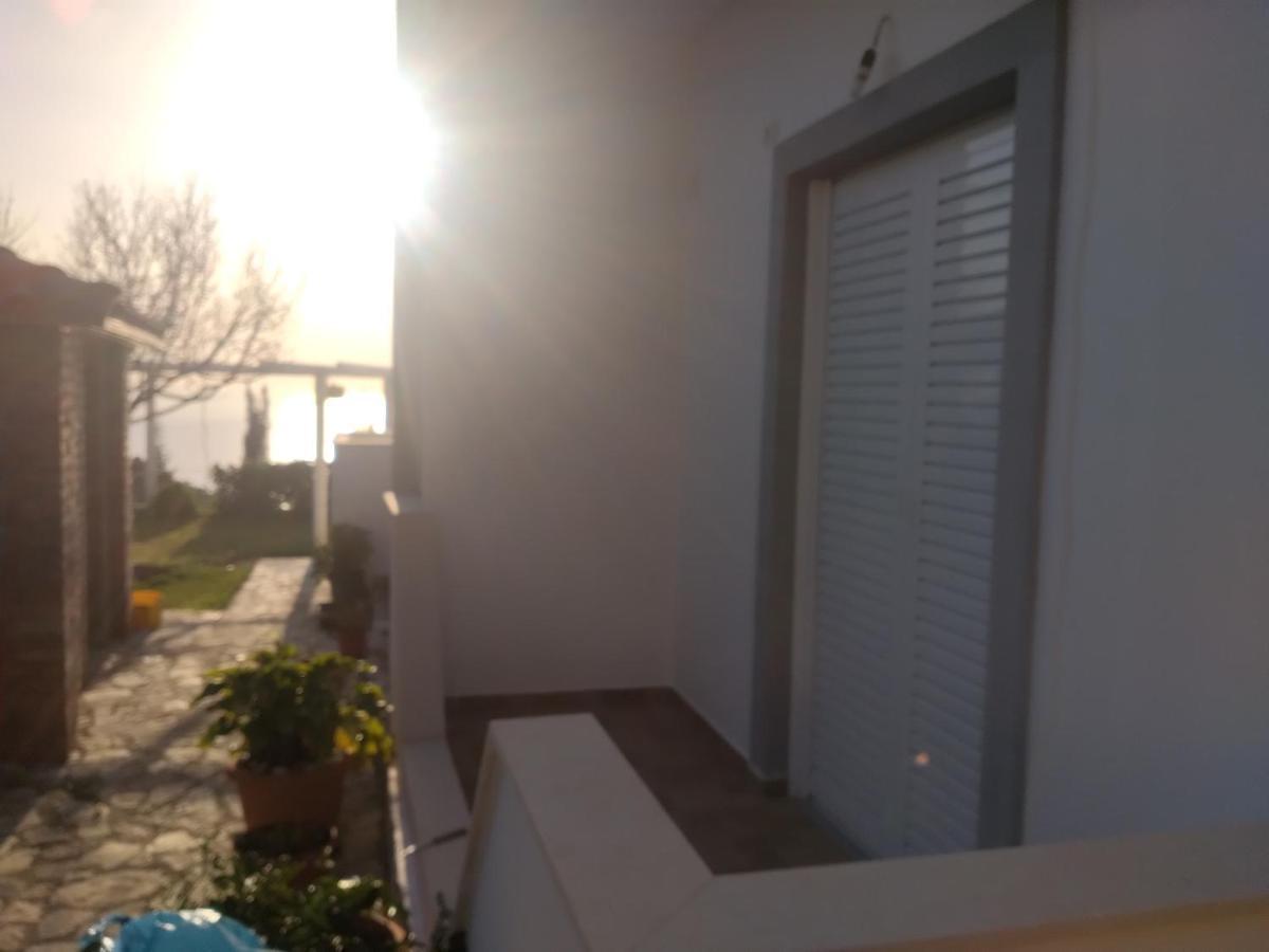 Xuxi Apartments Lukovë Екстериор снимка
