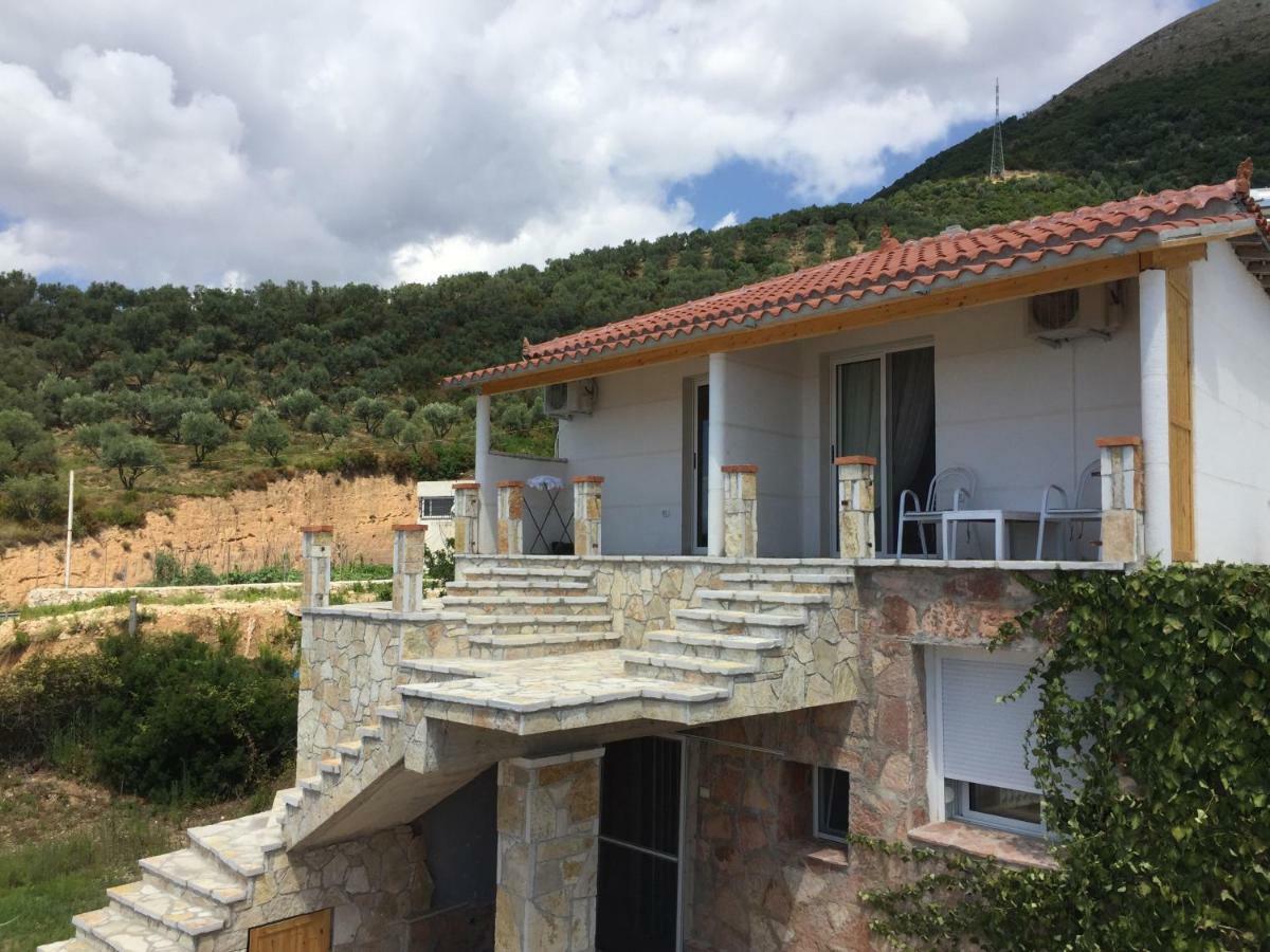 Xuxi Apartments Lukovë Екстериор снимка