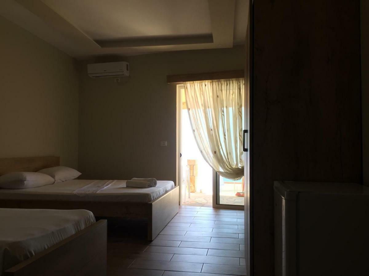 Xuxi Apartments Lukovë Екстериор снимка